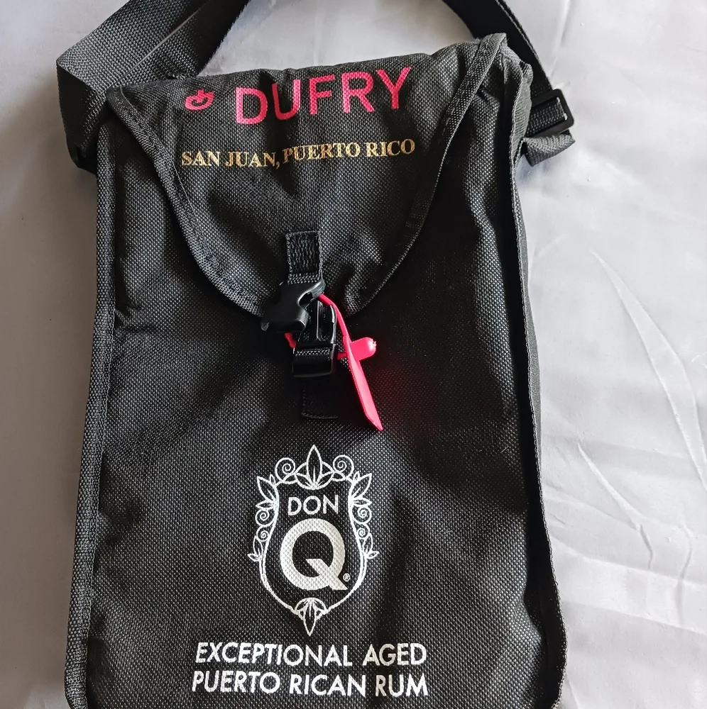 Dufry Bag